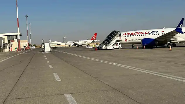 Şırnak Şerafettin Elçi Havalimanı ocak ayında 31 bin 415 yolcuya hizmet verdi
