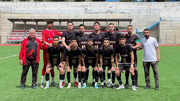 Şırnak U18 ve Süper Amatör Ligi Şampiyonu Cizre Diclespor, Play Off'a yükseldi