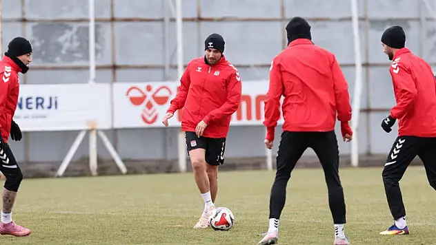 Sivasspor'da Vanspor mesaisi tamamlandı