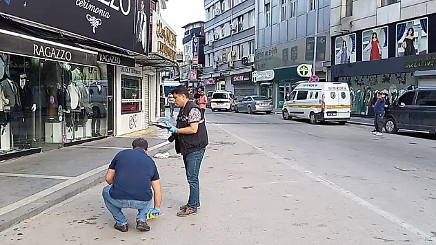 Sokakta silahlı saldırıya uğrayan şahıs ağır yaralandı