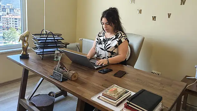 Sosyal medya paylaşımları psikoloji bozuyor
