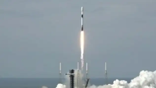 SpaceX, O3b mPOWER 9 ve 10 uydularını yörüngeye gönderdi