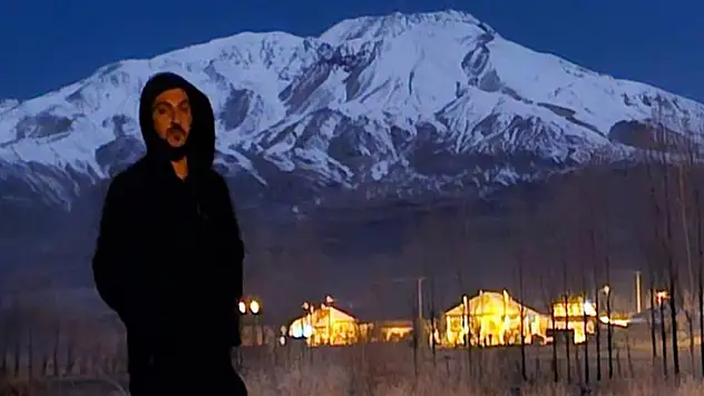 Süphan Dağı'nda kartpostallık görüntüler