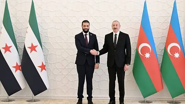 Suriye Devlet Başkanı eş-Şara, Aliyev ile bir araya geldi