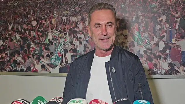 Tahsin Tam: Ağlamamak için kendimi zor tuttum