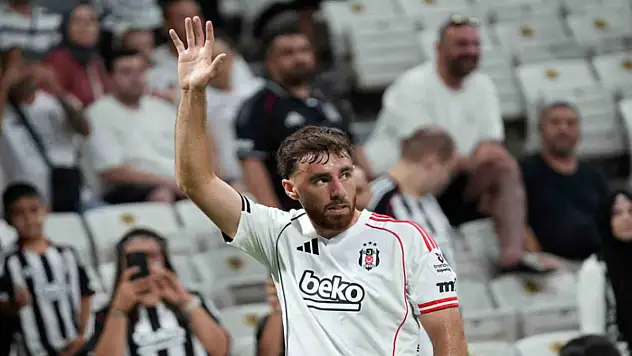 Tammy Abraham ve Orkun Kökçü, Süper Lig'de ilk kez forma giydi