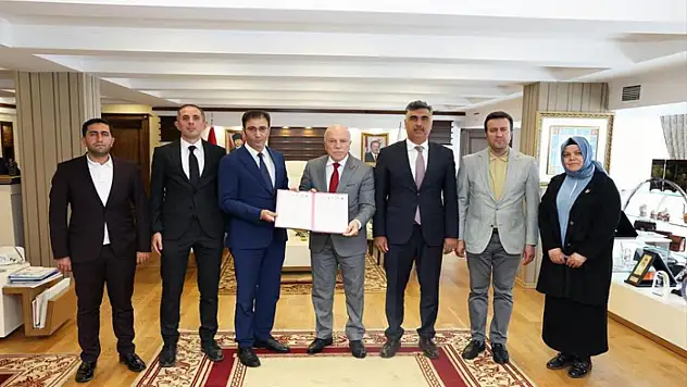 Tarihi Taş Ambarlar, kapalı çarşı ve müzeye dönüşüyor