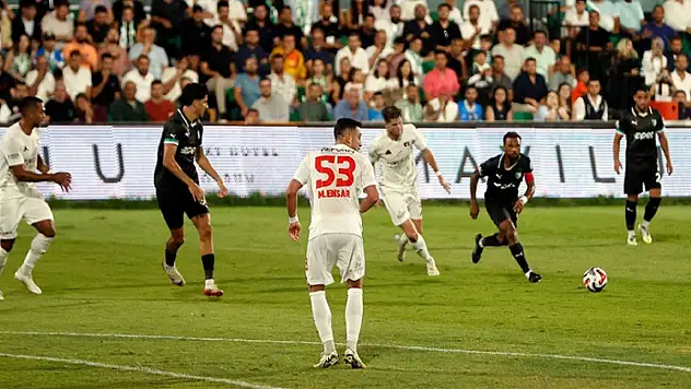 TFF 1. Lig'de kıran kırana maçlar oynanacak