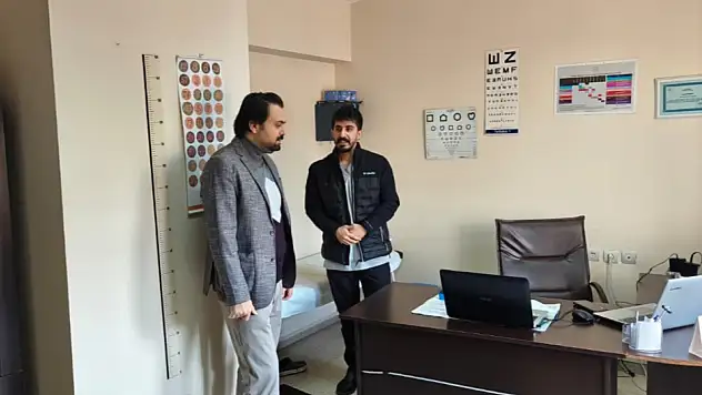 Tosun, sağlık çalışanlarıyla bir araya geldi