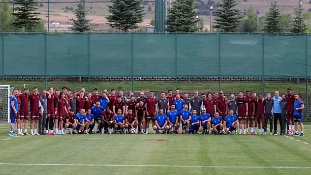 Trabzonspor'un Erzurum kampı tamamlandı