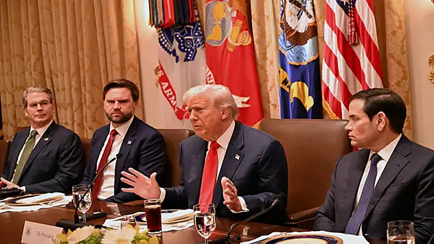 Trump: Hamas ile konuştum, bana silah bırakacaklarını söylediler