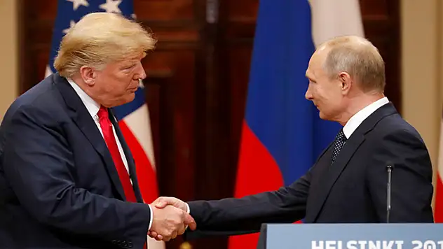 Trump ve Putin telefonda görüştü