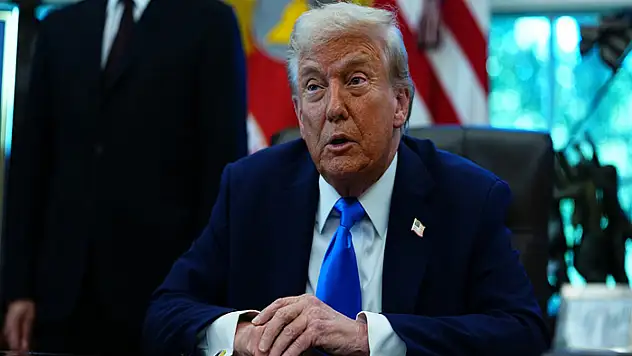 Trump: Xi ile çok verimli bir telefon görüşmesi yaptım