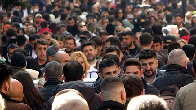 TÜİK, 2025 yılı Dünya Nüfus Günü verilerini açıkladı