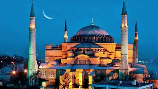 Tüm yurtta camilerde selalar okundu