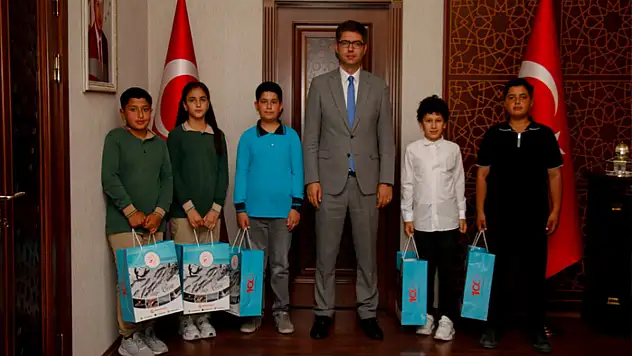 Türkiye Birincilerinden Kaymakam Karaloğlu'na ziyaret