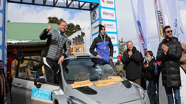 Türkiye Ralli Şampiyonası'nın ilk yarışı tamamlandı