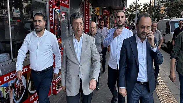 Türkmenoğlu: Esnafımız ekonominin belkemiğidir