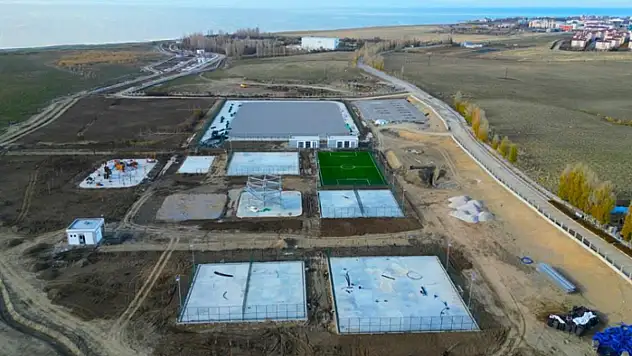 Tuşba Bardakçı Millet Bahçesi'nde çalışmalar sürüyor