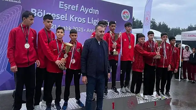 U14 Kros Şampiyonası'nda Edremit damgası