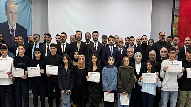 Ülkü Ocakları Eğitim ve Kültür Vakfı Genel Merkezi'nden Muş'ta Bilgi Yarışması