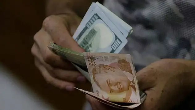 Uzmanlardan dolar uyarısı