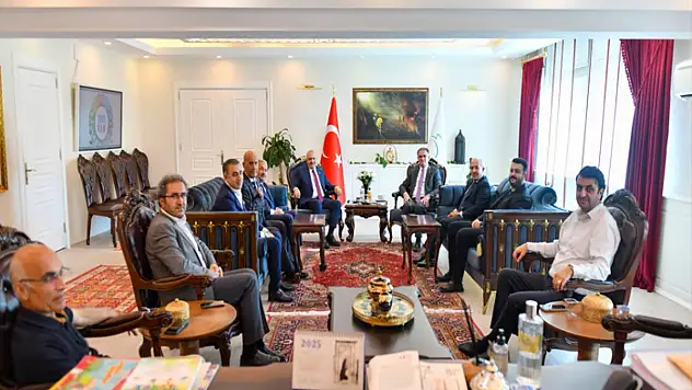 Vali Balcı, AK Parti heyetini kabul etti