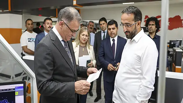 Vali Balcı'dan Nüfus Müdürlüğü'ne ziyaret