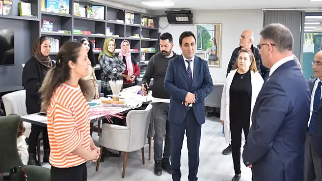 Vali Balcı'dan Özel Eğitim Uygulama Okuluna ziyaret