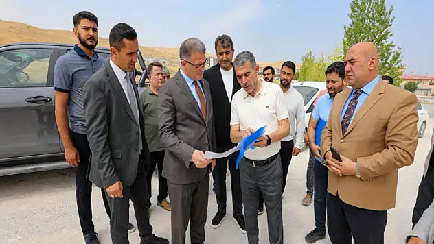 Vali Balcı, Elmalık yolu çalışmalarını yerinde inceledi