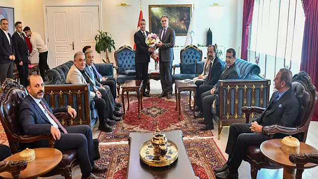 Vali Balcı meslek odası temsilcilerini kabul etti
