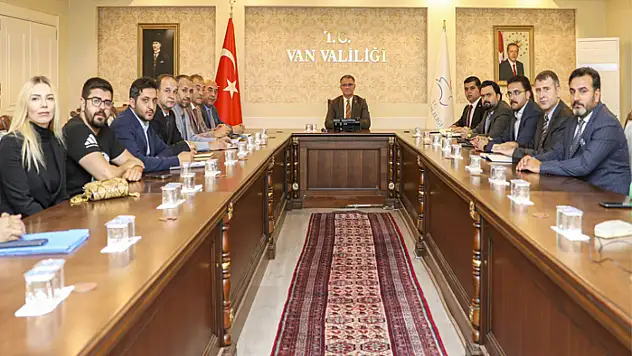 Vali Balcı projeler hakkında brifing aldı