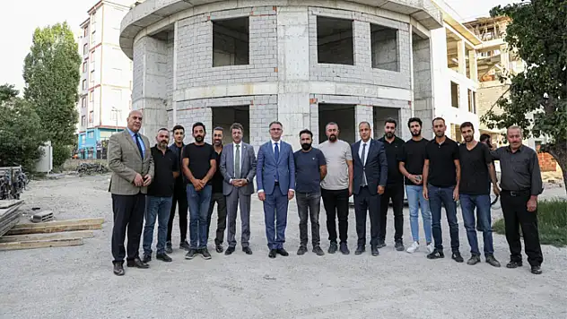 Vali Balcı ve Milletvekili Türkmenoğlu, Olgunlaşma Enstitüsü inşaatını inceledi