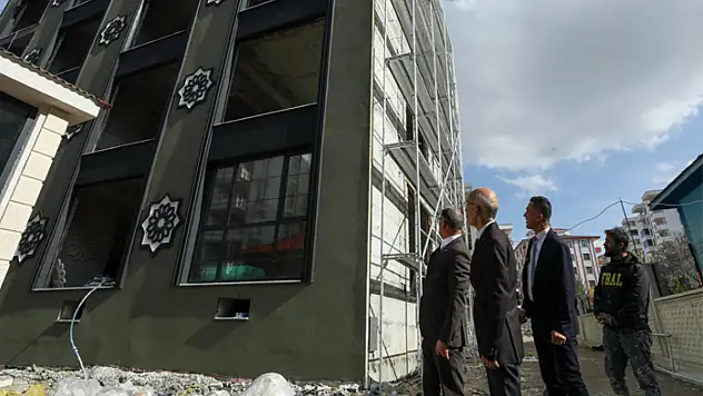 Vali Balcı, Yatılı Hafızlık Kur'an Kursu inşaatını inceledi