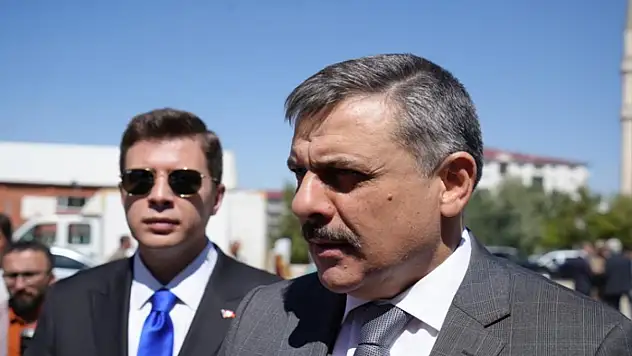 Vali Çiftçi'den göçük açıklaması