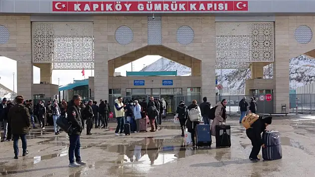 Van'a gelen İranlı turistlerden çarpıcı açıklama