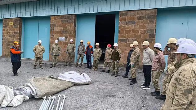 Van AFAD'tan afet eğitimi