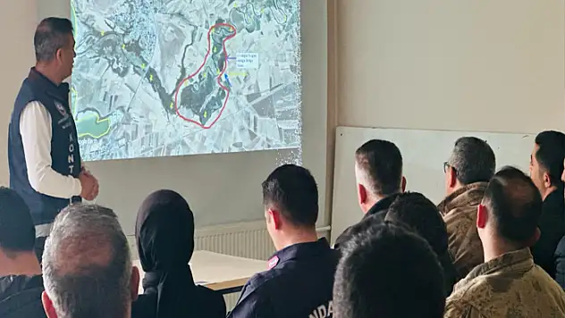Van balığı av yasağı için bilgilendirme toplantısı