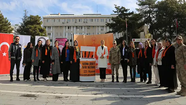 Van Büyükşehir'den 25 Kasım farkındalık etkinliği
