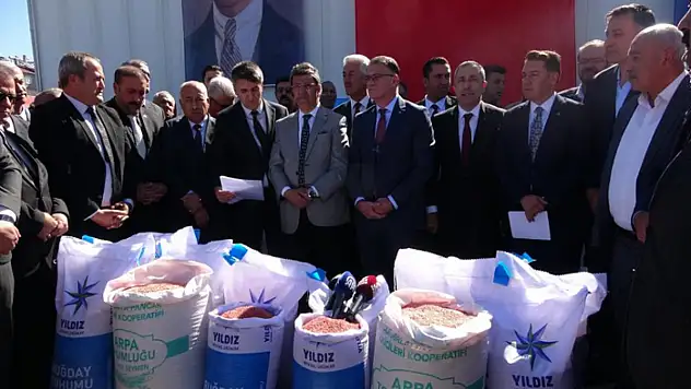 Van'da 11 bin 371 çiftçiye sertifikalı buğday ve arpa desteği
