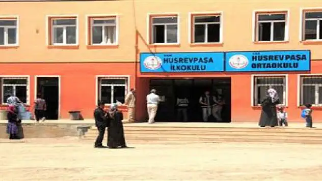 18 Bin 69 Öğrenci Sbs'de Ter Döktü