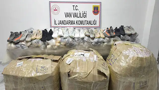 Van'da 2.4 milyon TL değerinde gümrük kaçağı malzeme ele geçirildi