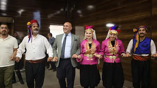 Van'da 2. halk oyunları şenliği coşkuyla gerçekleşti
