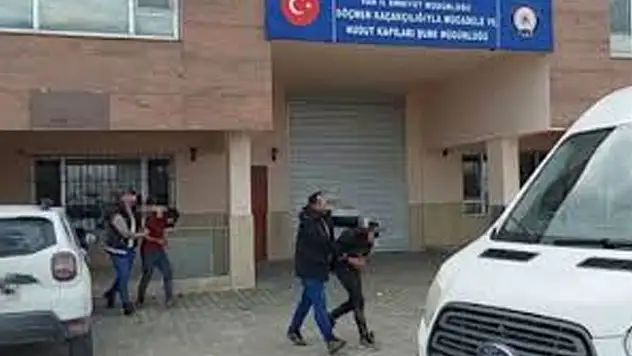 Van'da 2 organizatör tutuklandı