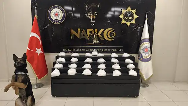 Van'da 25 kilo 200 gram metamfetamin maddesi ele geçirildi