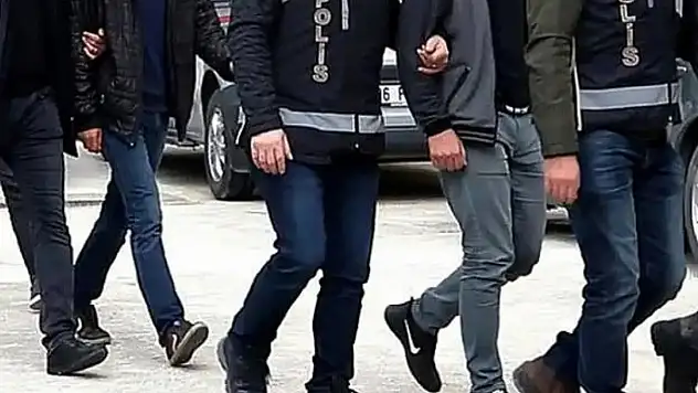 Van'da 5 kişi tutuklandı