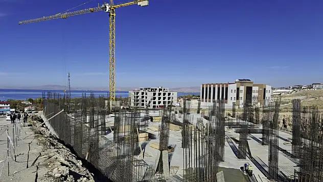 Van'da 50 ünitlik ağız ve diş sağlığı hastanesi yükseliyor