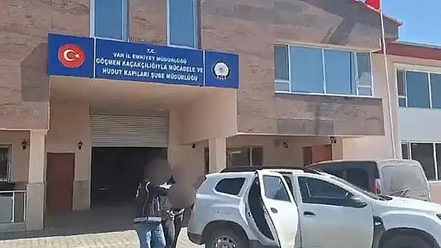 Van'da 8 organizatör tutuklandı