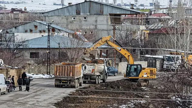 Van'da alternatif yol çalışmaları sürüyor