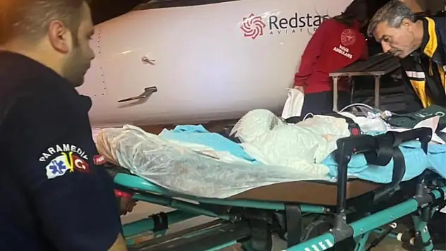 Van'da ambulans uçak 6 yaşındaki çocuk için havalandı